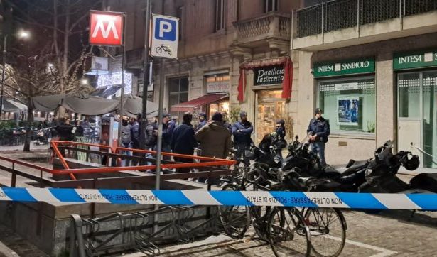 Sparatoria a Milano in piazzale Gambara